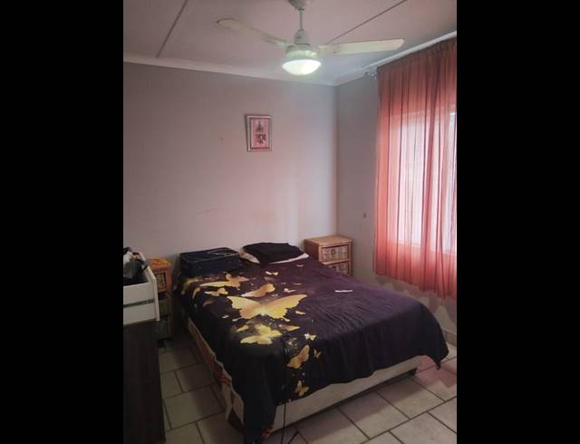 3 BEDROOM PROPERTY TO RENT IN BIRDSWOOD